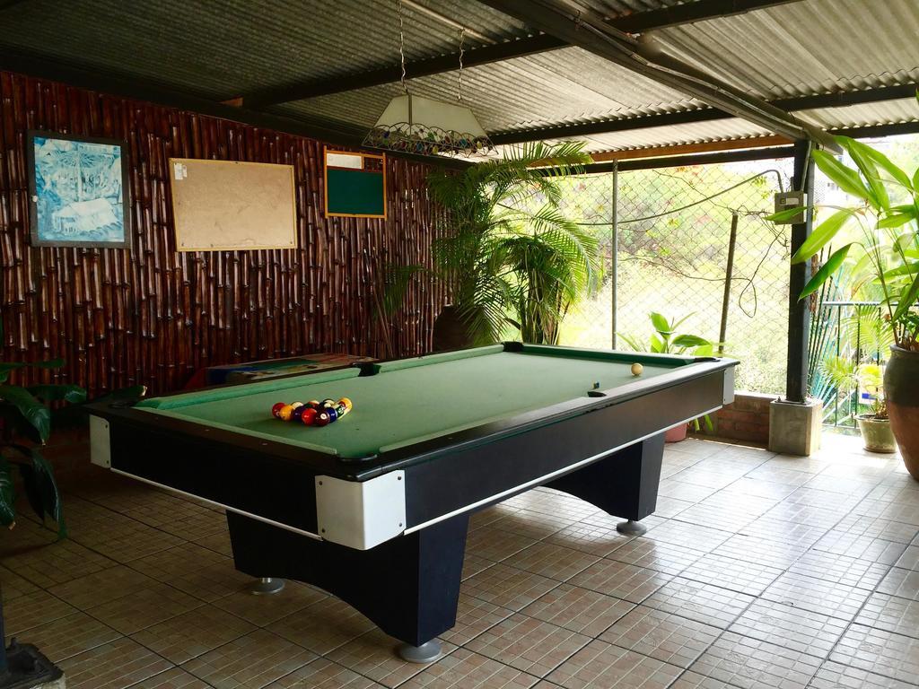 Hotel Mayflower Puerto Escondido  Exteriör bild