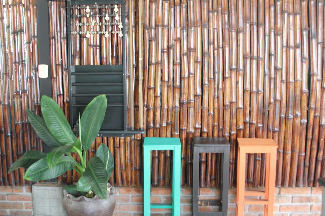 Hotel Mayflower Puerto Escondido  Exteriör bild