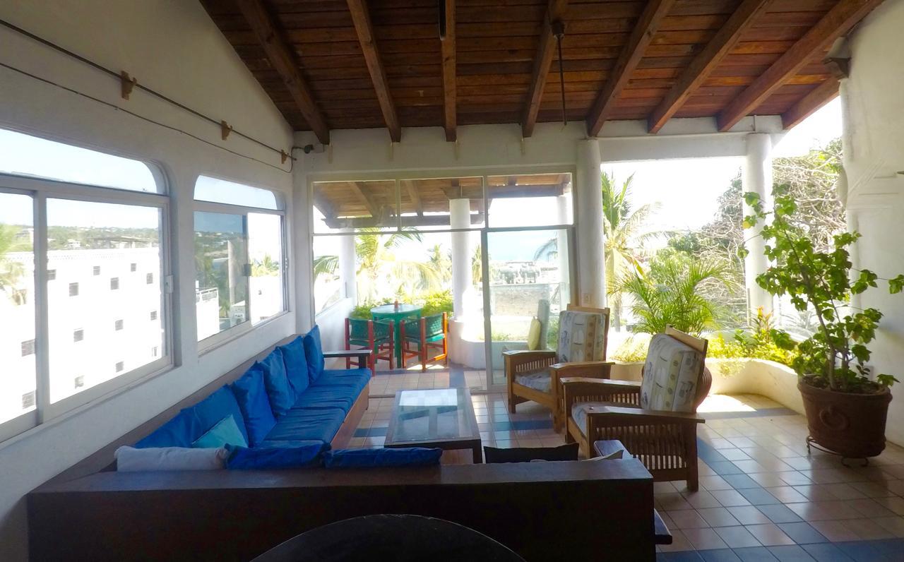 Hotel Mayflower Puerto Escondido  Exteriör bild