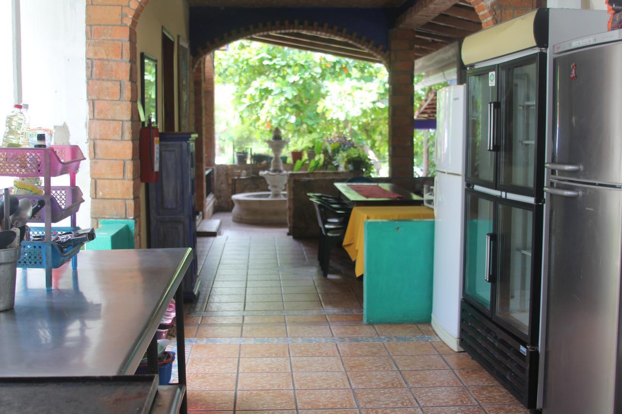 Hotel Mayflower Puerto Escondido  Exteriör bild