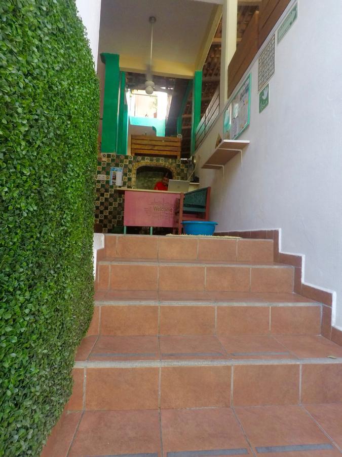 Hotel Mayflower Puerto Escondido  Exteriör bild